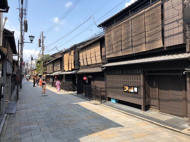 Pic-4-Gion.jpg