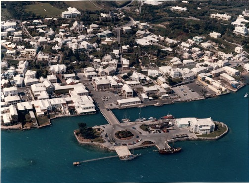 A Traveler’s Guide to Bermuda teaser image