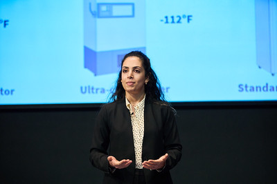 a photo of Zahra Ghiasi Presenting at the 3MT Finals